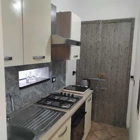5 Terre Migliarina Guest house *
